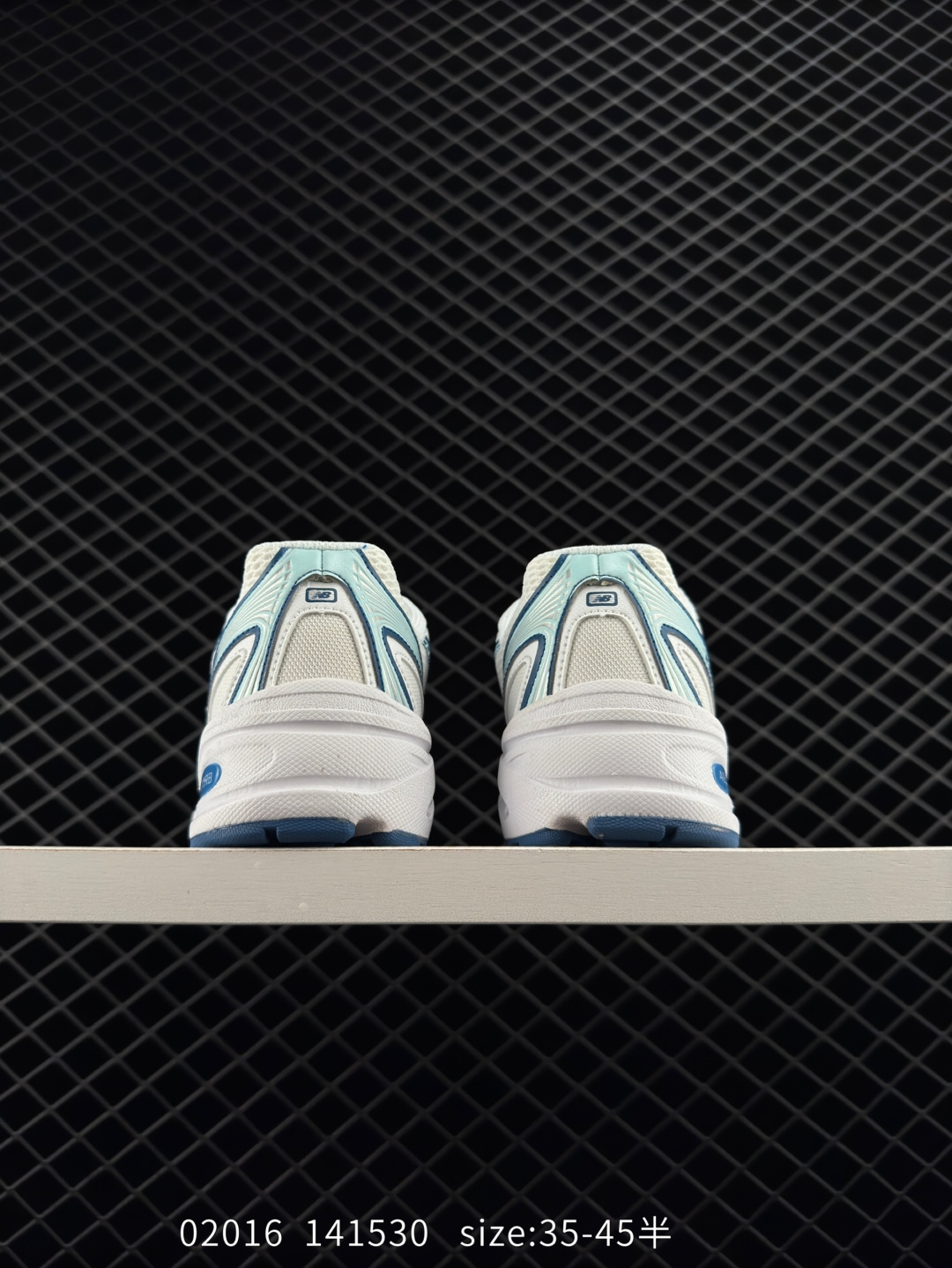 New Balance MR740 NB